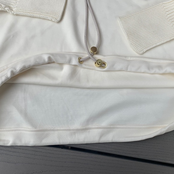 Varley Hannah Cowl Neck Sweatshirt - Picture 5 of 13